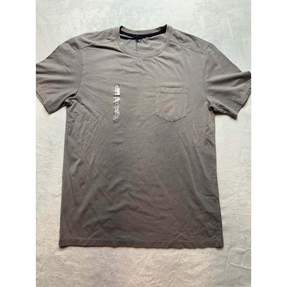 VRST Mens Essential Pocket Tee Silver Shadow Custom Dyed T-Shirt Small NEW - 164